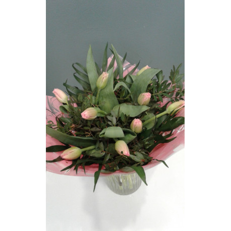 Bouquet rond de tulipes Bouquet rond de tulipes